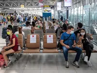 Thailand suspends incoming passenger flights to fight COVID-19