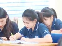 Sinh viên du học Việt Nam đứng giữa “ngã ba đường” hậu COVID-19