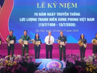 Thủ tướng: Không để bất kỳ cựu thanh niên xung phong nào thuộc diện hộ nghèo