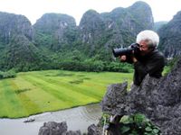 Chỉ bằng 1 cánh tay trái, nhiếp ảnh gia thương binh đạt hàng loạt giải thưởng quốc tế