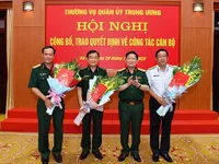 Trao quyết định của Thủ tướng bổ nhiệm 3 Thứ trưởng Bộ Quốc phòng mới