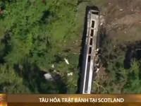 Tàu hỏa trật bánh tại Scotland