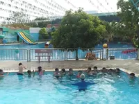 60% trẻ em vùng ven biển không có kỹ năng bơi lội