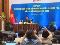 ASEAN tăng cường hợp tác kinh tế vượt qua khó khăn