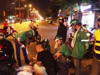 Đội cứu hộ ban ngày chạy xe ôm, tối rong ruổi cứu người gặp nạn