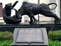 Brighter outlook for VN stock market but risks abound