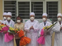 Thanh Hoá doctors share experiences in curing coronavirus patient