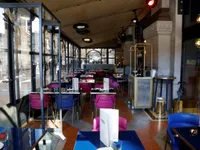 Vietnamese people in EU countries stay calm despite COVID-19 cases increasing