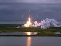 SpaceX lập kỷ lục phóng vệ tinh từ tên lửa