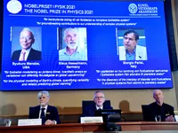 Giải Nobel Vật lý 2021 vinh danh 3 nhà khoa học nghiên cứu các hiện tượng hỗn loạn và có vẻ ngẫu nhiên