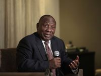 Tổng thống Nam Phi Cyril Ramaphosa mắc COVID-19 với các triệu chứng nhẹ