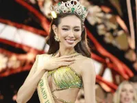 Thùy Tiên đăng quang Miss Grand International 2021