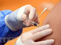 Trung Quốc sẽ tiêm vaccine cho 70-80% dân số vào giữa năm 2022