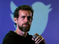 Dòng tweet đầu tiên của CEO Twitter được đấu giá 2 triệu USD