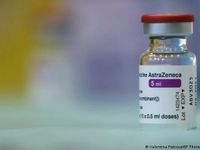 Indonesia cấp phép sử dụng khẩn cấp vaccine COVID-19 của AstraZeneca