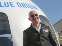 Tỷ phú Jeff Bezos sắp mở bán vé du lịch vũ trụ trên tàu New Shepard