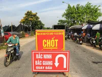 Huyện Đông Anh lập chốt kiểm soát chặt chẽ khu vực giáp ranh Hà Nội - Bắc Ninh