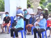 Vĩnh Phúc đẩy nhanh xét nghiệm để khoanh vùng các ổ dịch COVID-19