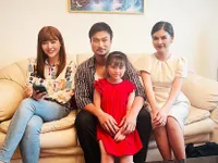 Mùa hoa tìm lại: Vẻ dễ thương của bé Ngân ngoài đời thường