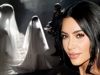 Kim Kardashian mặc váy cưới tới sự kiện của chồng cũ