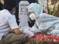 Đông Nam Á - điểm nóng mới về COVID-19 toàn cầu