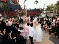 Lộ diện mỹ nhân bắt được hoa cưới của Diệu Nhi - Anh Tú