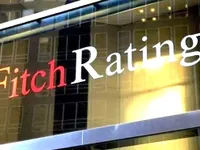 Fitch hạ xếp hạng của Ukraine, tín dụng trái phiếu Nga xuống mức “vô giá trị”