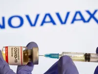 Anh phê duyệt vaccine dựa trên protein của Novavax cho người trên 18 tuổi