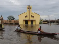 Gần 300.000 người dân Brazil mất sinh kế do lũ lụt