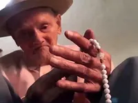 Cụ ông cao tuổi nhất thế giới bước sang tuổi 113