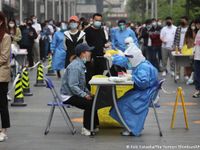Một số khu vực ở Thượng Hải áp đặt các biện pháp phong tỏa chống COVID-19 mới