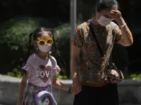 Trên 900 triệu người ở Trung Quốc hứng chịu đợt nắng nóng kỷ lục kéo dài