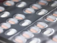 Mỹ cho phép kê đơn thuốc điều trị COVID-19 Paxlovid trong một số điều kiện nhất định