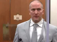 Mỹ: Cựu cảnh s&aacute;t Chauvin nhận th&ecirc;m &aacute;n 21 năm t&ugrave; trong vụ s&aacute;t hại c&ocirc;ng d&acirc;n da m&agrave;u George Floyd