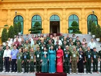 Vice President meets national contributors from Bac Kan Province