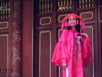 Việt Nam đa sắc: BST Áo dài lấy cảm hứng từ cô Chín, Đạo thờ Mẫu