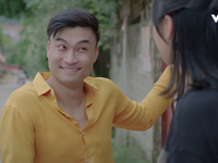 Ga-ra hạnh phúc: 'Cười đừng hỏi' khi Trung đến thăm ông Sơn Ca