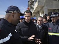 Tổng thống Syria Bashar al-Assad thị sát vùng chịu ảnh hưởng bởi động đất
