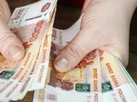 Đồng Ruble giảm xuống mức thấp nhất trong gần 10 tháng