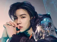 Suga (BTS) thực hiện chuyến lưu diễn v&ograve;ng quanh thế giới