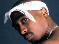 Lý do kẻ sát hại rapper Tupac 'an toàn' trong suốt 27 năm