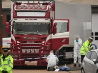 Vụ 39 thi thể trong xe tải ở Anh: Pháp mở phiên xét xử 19 bị cáo