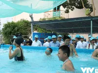 Gỡ vướng việc tổ chức dạy bơi an toàn, phòng chống đuối nước trẻ em