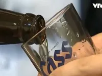 Uống rượu x&atilde; giao kh&ocirc;ng mang lại lợi &iacute;ch trong c&ocirc;ng việc