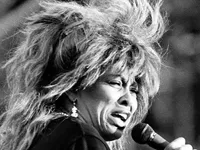 Cuộc đời của Nữ hoàng Rock and Roll Tina Turner qua những bức ảnh