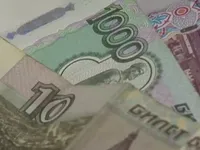 Đồng ruble của Nga giảm mức thấp nhất trong 14 tháng