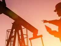 Nga gia hạn cắt giảm sản lượng dầu