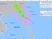 Bão Doksuri giật trên cấp 17, dự báo đi vào Biển Đông sáng sớm 27/7