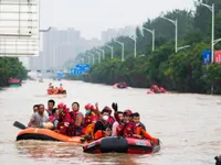 Trung Quốc thiệt hại hơn 5,7 tỷ USD do mưa bão