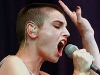 Sinead O"Connor sẽ được an t&aacute;ng v&agrave;o ng&agrave;y 8/8